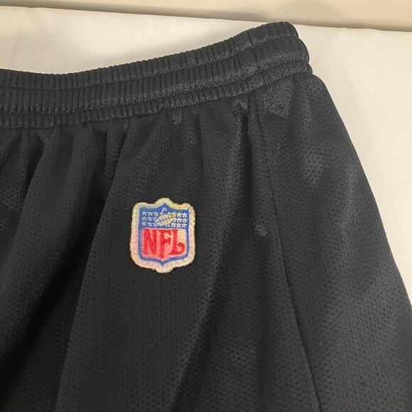 NIKE Oakland Las Vegas RAIDERS Practice Shorts Men's Size XL Black - Picture 4 of 9